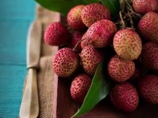 怀石问世，荔枝龙眼杂交新品种——自然与科技的完美邂逅
